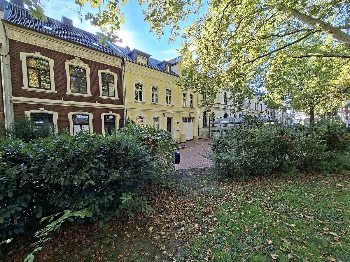 Stadh�user im Zentrum von Frechen, in direkter N�he zum historischenRathaus | Immobilienmakler Frechen - Kind Immobilien-Kontor