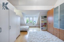 Dachstudio 1 Sofort einziehen. Garten-Paradies. Feldrandlage.