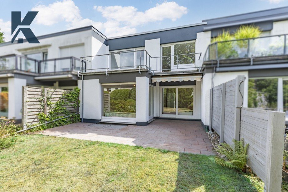 R�ckansicht Reihenmittelhaus K�ln / Dellbr�ck