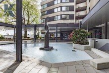 Willkommen im neuen Zuhause Rheinblick. Skyline. 4 Zimmer. Linksrheinisch-Zentral.