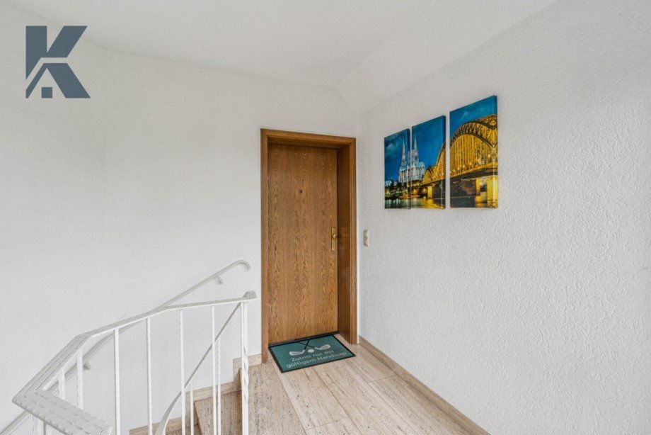 Wohnungseingang Doppelhaush�lfte K�ln / Junkersdorf