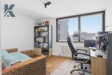 Zimmer 2 Rheinblick. Skyline. 4 Zimmer. Linksrheinisch-Zentral.