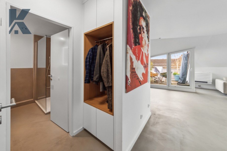 Flur Garderobe Dachgeschosswohnung K�ln / Ehrenfeld