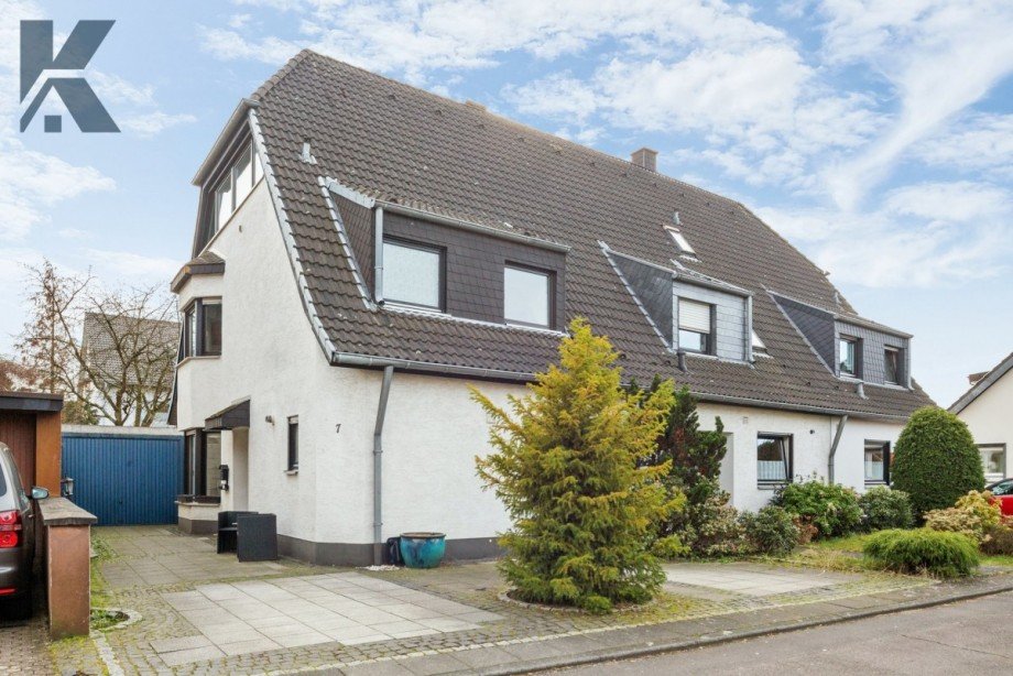 Hausansicht 1 Reiheneckhaus K�ln