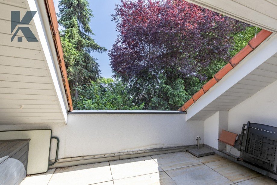 Loggia 1.OG Mehrfamilienhaus K�ln / Widdersdorf