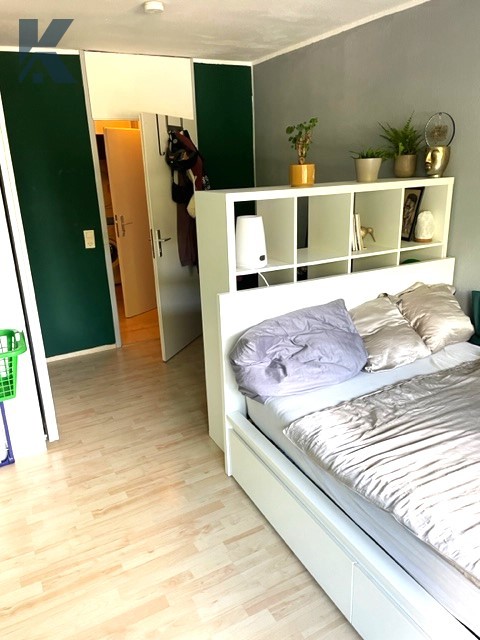Zimmer 4 Etagenwohnung K�ln / Junkersdorf