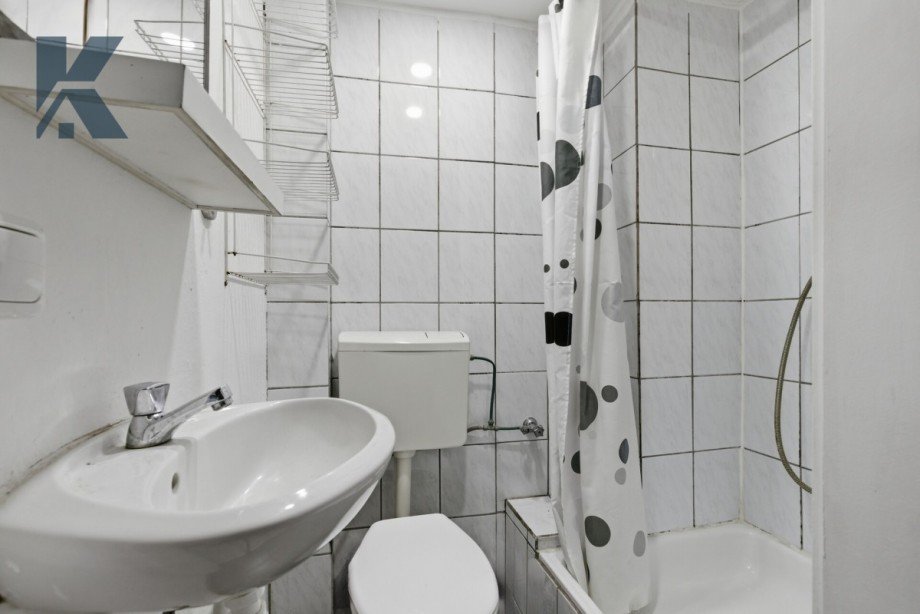 Badbeispiel 2 Mehrfamilienhaus K�ln
