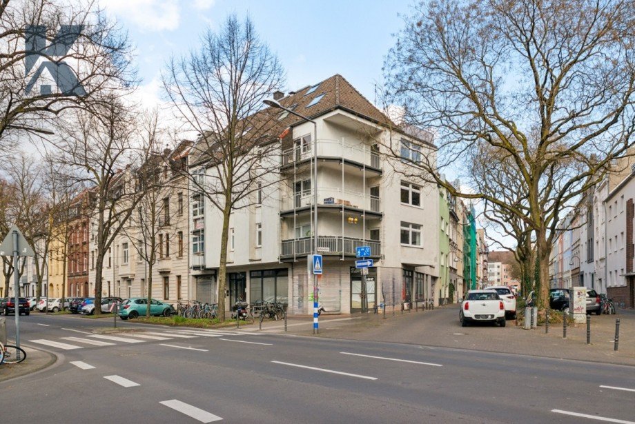 Hausansicht Dachgeschosswohnung K�ln / Ehrenfeld