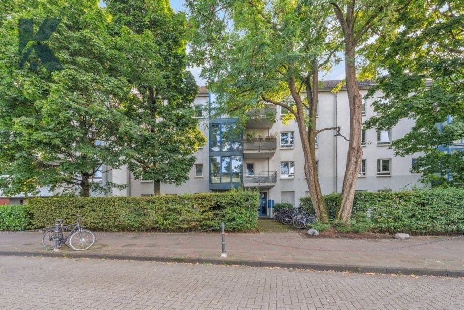 Hausfront Etagenwohnung K�ln