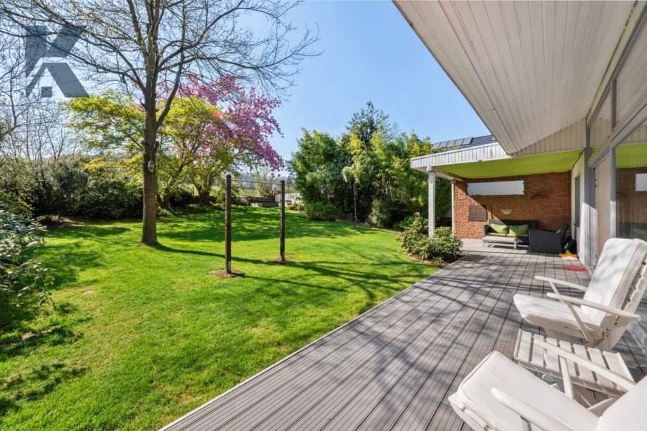 Blick in den Garten Haus Frechen / Buschbell