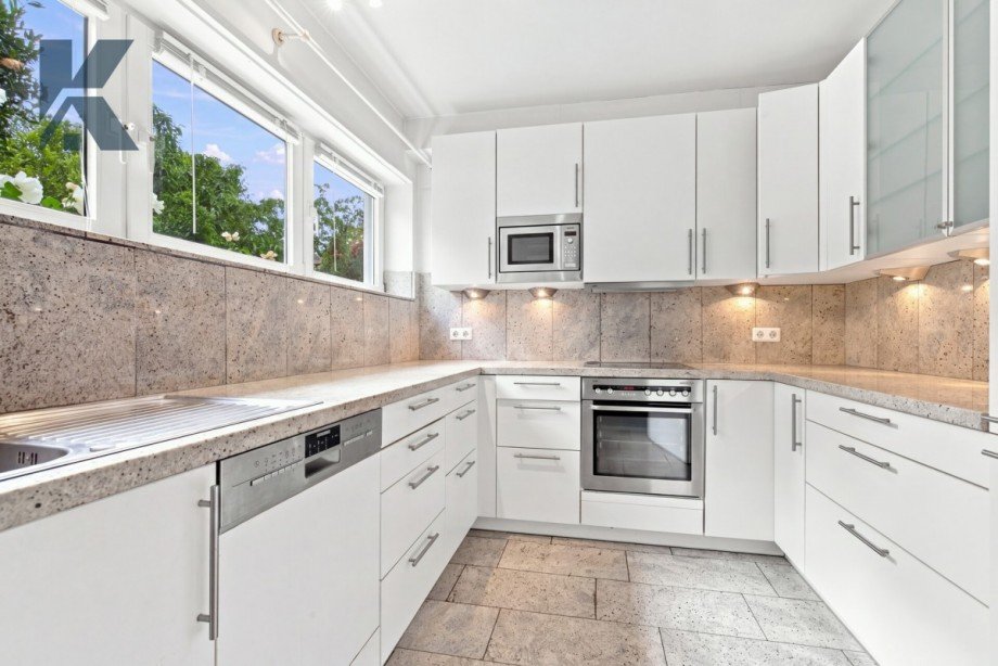 K�che Reihenendhaus K�ln / L�venich