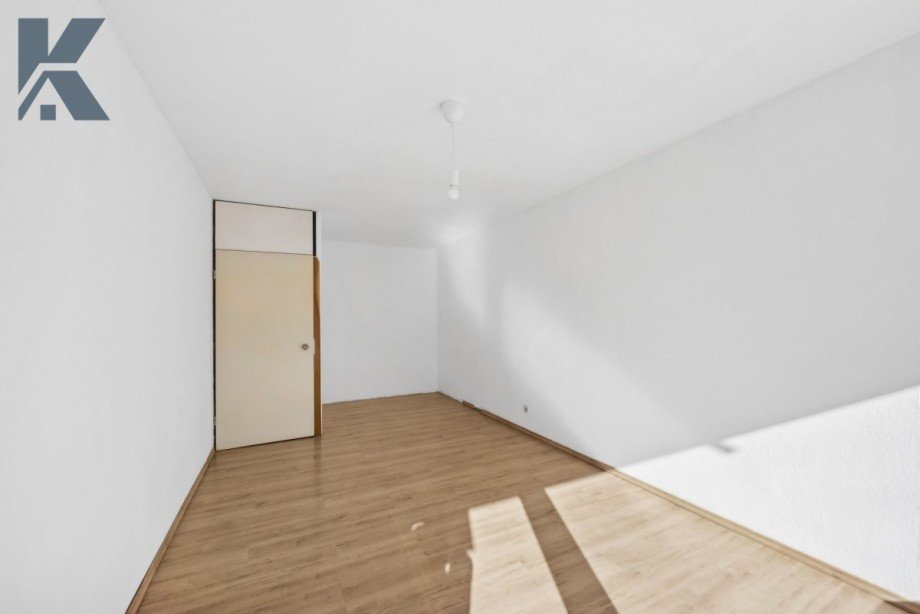 Zimmer 2 Erdgeschosswohnung K�ln / Junkersdorf