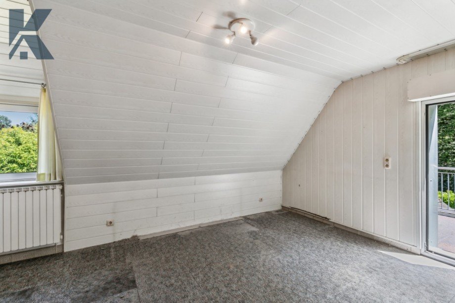 Zimmer 1 OG Doppelhaush�lfte K�ln / Rodenkirchen