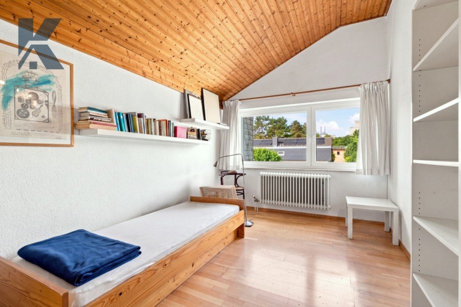 Zimmer 1 Reihenendhaus K�ln / L�venich
