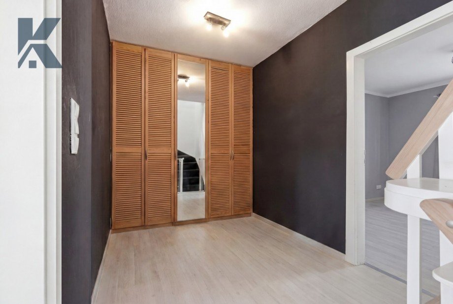 Flur OG Reihenmittelhaus K�ln