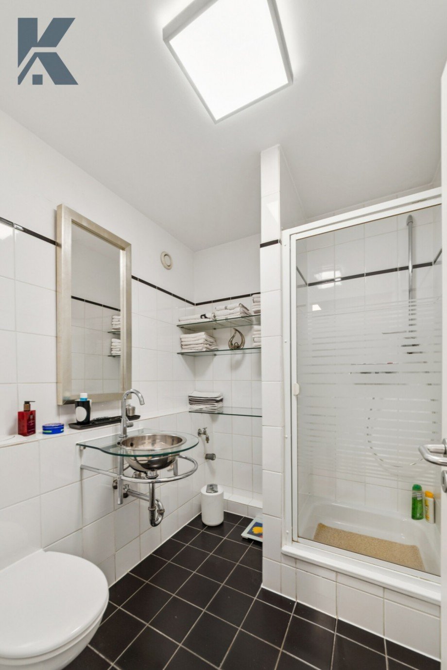 Dusch-Bad Maisonettewohnung K�ln / Weiden