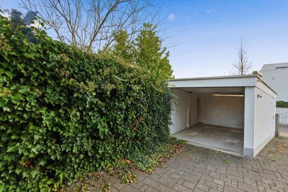 Garage Einfamilienhaus K�ln / M�ngersdorf
