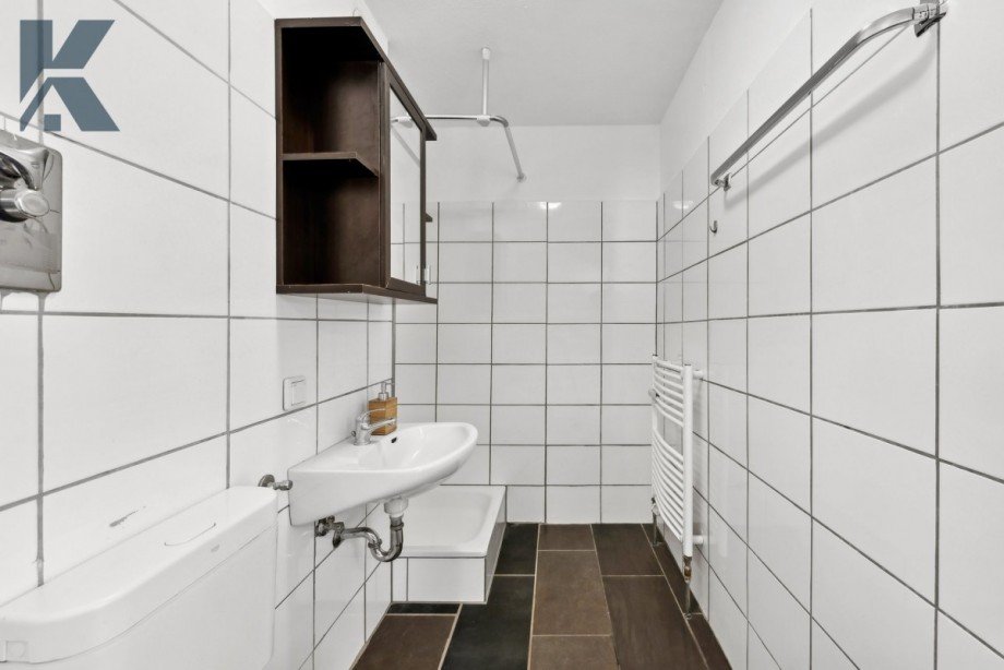 Bad 1 Erdgeschosswohnung K�ln / Junkersdorf