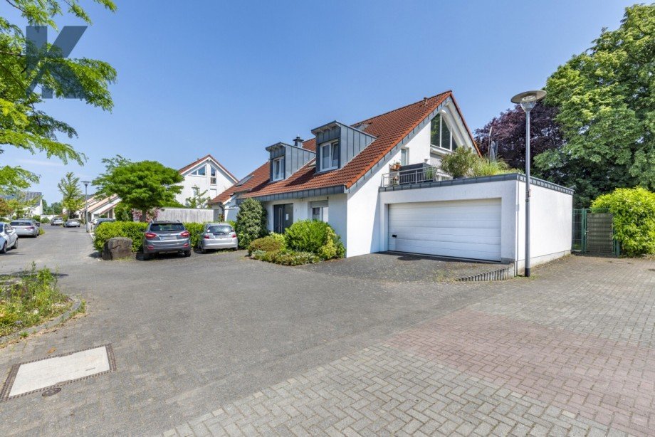 Hausansicht 2 Mehrfamilienhaus K�ln / Widdersdorf