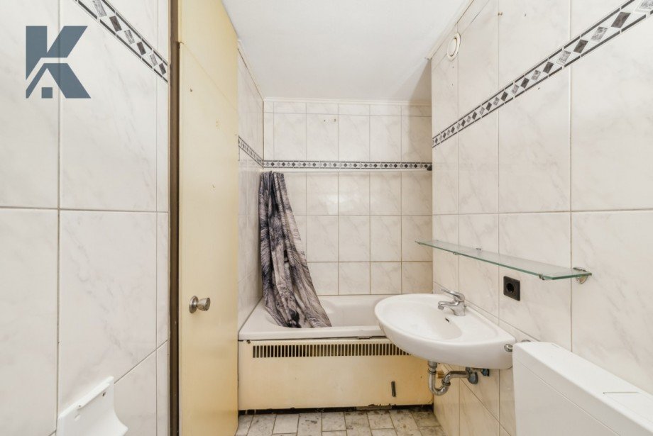 Bad Etagenwohnung K�ln / Junkersdorf