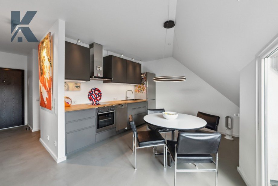 K�che 1 Dachgeschosswohnung K�ln / Ehrenfeld