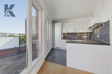 K�che-Dachterrasse Penthouse-Wohnung. Neubau-Standard. 2 Zimmer mit 2 Dachterrassen. Stellplatz.