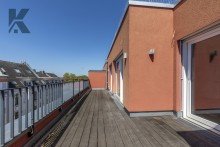Dachterrasse 2 Penthouse-Wohnung. Neubau-Standard. 2 Zimmer mit 2 Dachterrassen. Stellplatz.