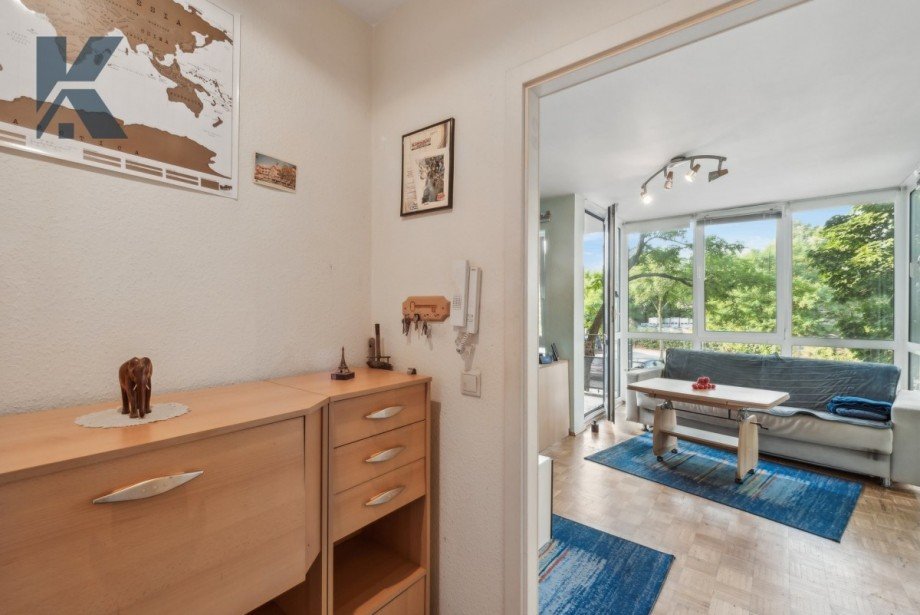 Eingang Etagenwohnung K�ln