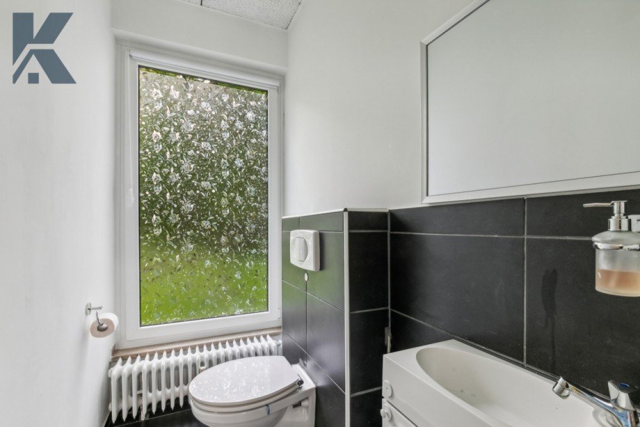 WC B�rofl�che K�ln / Zollstock