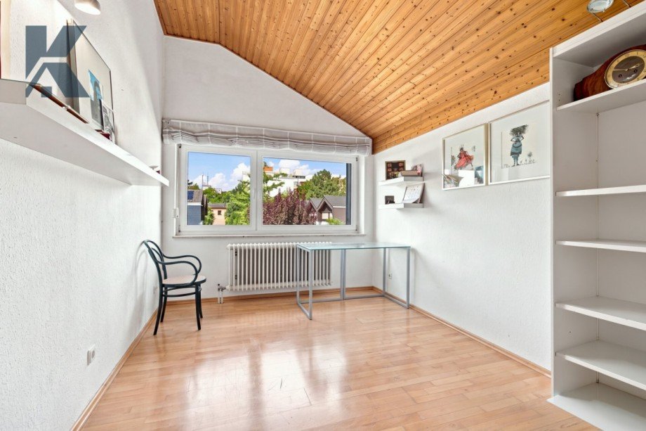 Zimmer 2 Reihenendhaus K�ln / L�venich
