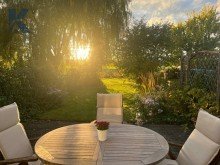 Sonneruntergang 1 Sofort einziehen. Garten-Paradies. Feldrandlage.