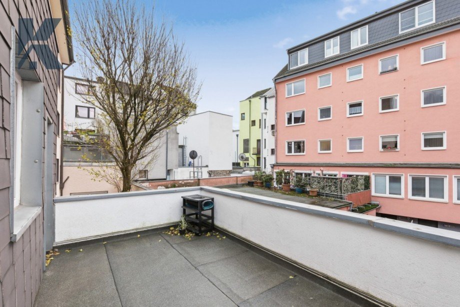 Terrasse 1. OG Mehrfamilienhaus K�ln