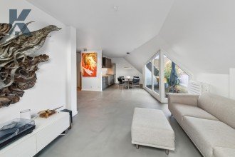 Hauptbild Stylische Dachgeschoss-Maisonette mit Skyline-Blick �ber K�ln in Ehrenfeld