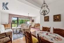 Wohnzimmer I Monheim-Baumberg: gro�er Garten mit solidem Backstein-Reihenhaus sowie Erweiterungs-Potential