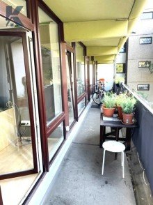 Loggia Sehr gepflegte, vermietete 4-Zimmer Wohnung in K�ln Junkersdorf (3-er WG)