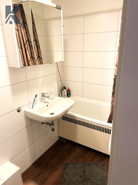 Bad 2 Etagenwohnung K�ln / Junkersdorf