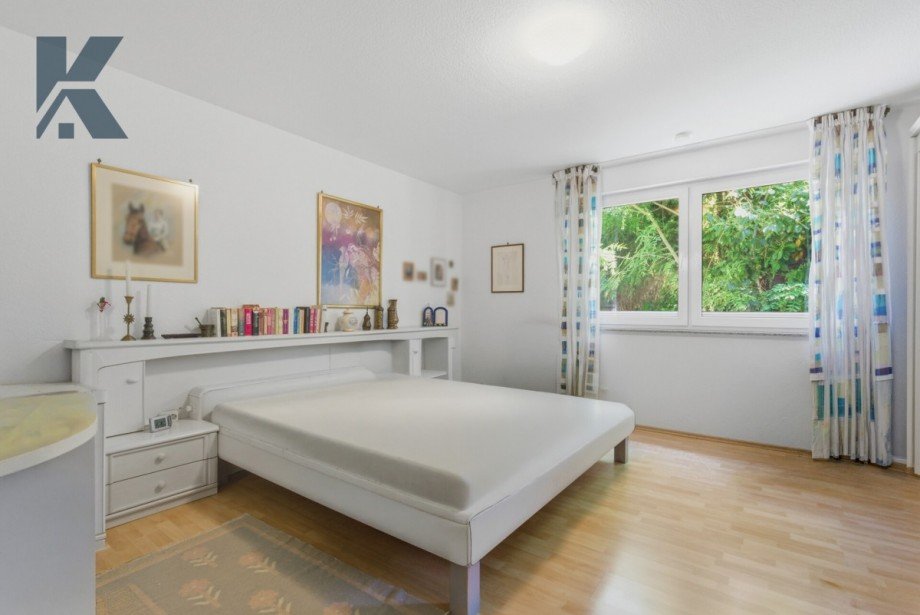 Schlafzimmer EG Mehrfamilienhaus K�ln / Widdersdorf