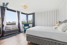 Schlafzimmer Rheinblick. Skyline. 4 Zimmer. Linksrheinisch-Zentral.