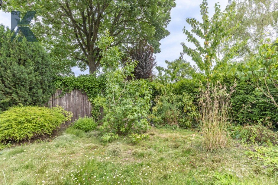Garten Doppelhaush�lfte K�ln-Widdersdorf