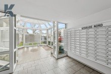 Hauseingang TOP: Vermietete 2-Zimmer Wohnung in K�ln-Junkersdorf mit TG-Stellplatz
