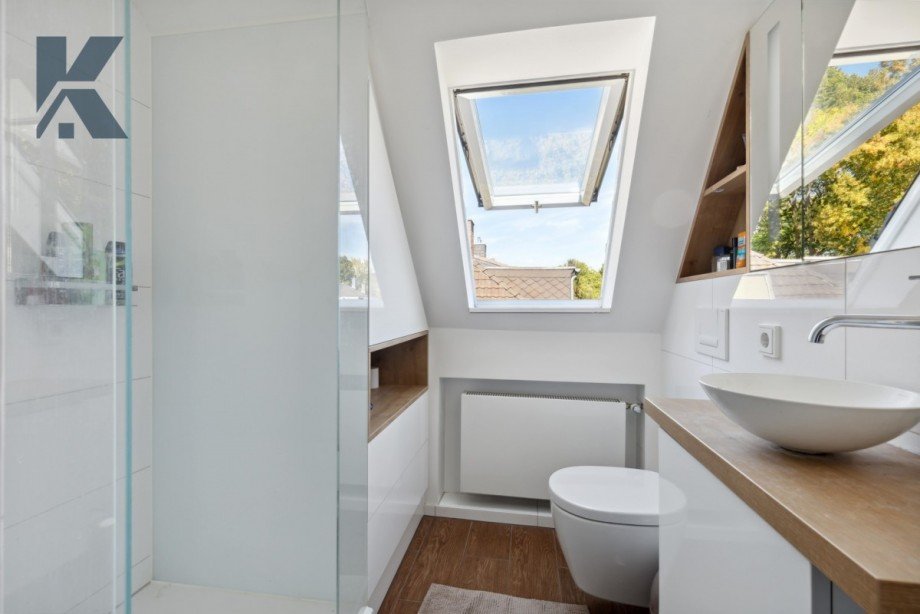 Bad neu Villa K�ln / Junkersdorf