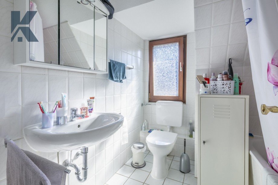 Bad 2.OG Etagenwohnung K�ln / M�ngersdorf