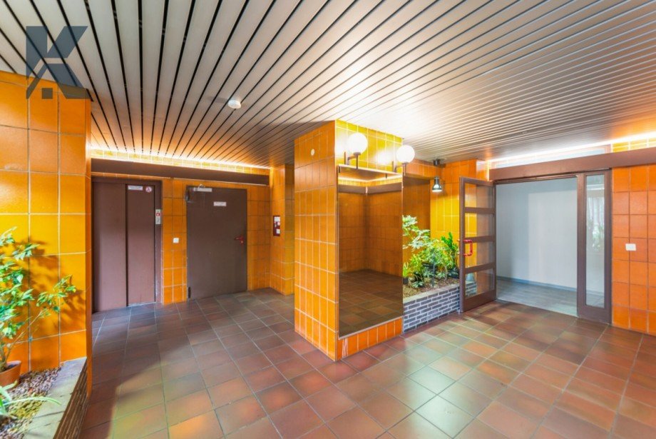 Eingang Maisonettewohnung K�ln / Weiden
