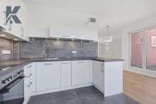 K�che Penthouse-Wohnung. Neubau-Standard. 2 Zimmer mit 2 Dachterrassen. Stellplatz.