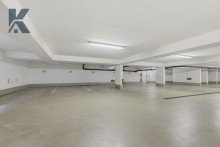 Tiefgarage Penthouse-Wohnung. Neubau-Standard. 2 Zimmer mit 2 Dachterrassen. Stellplatz.