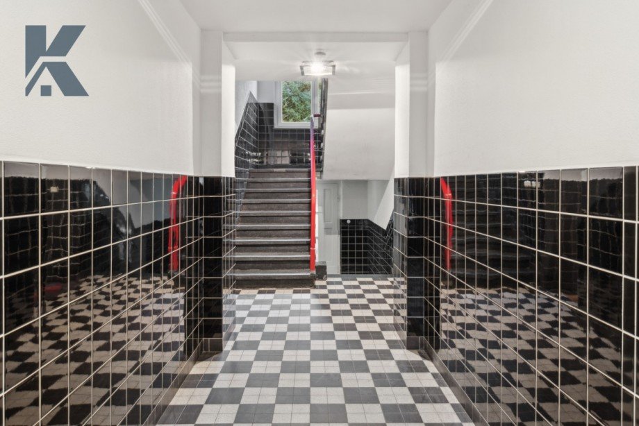 Hauseingang Etagenwohnung K�ln / Lindenthal